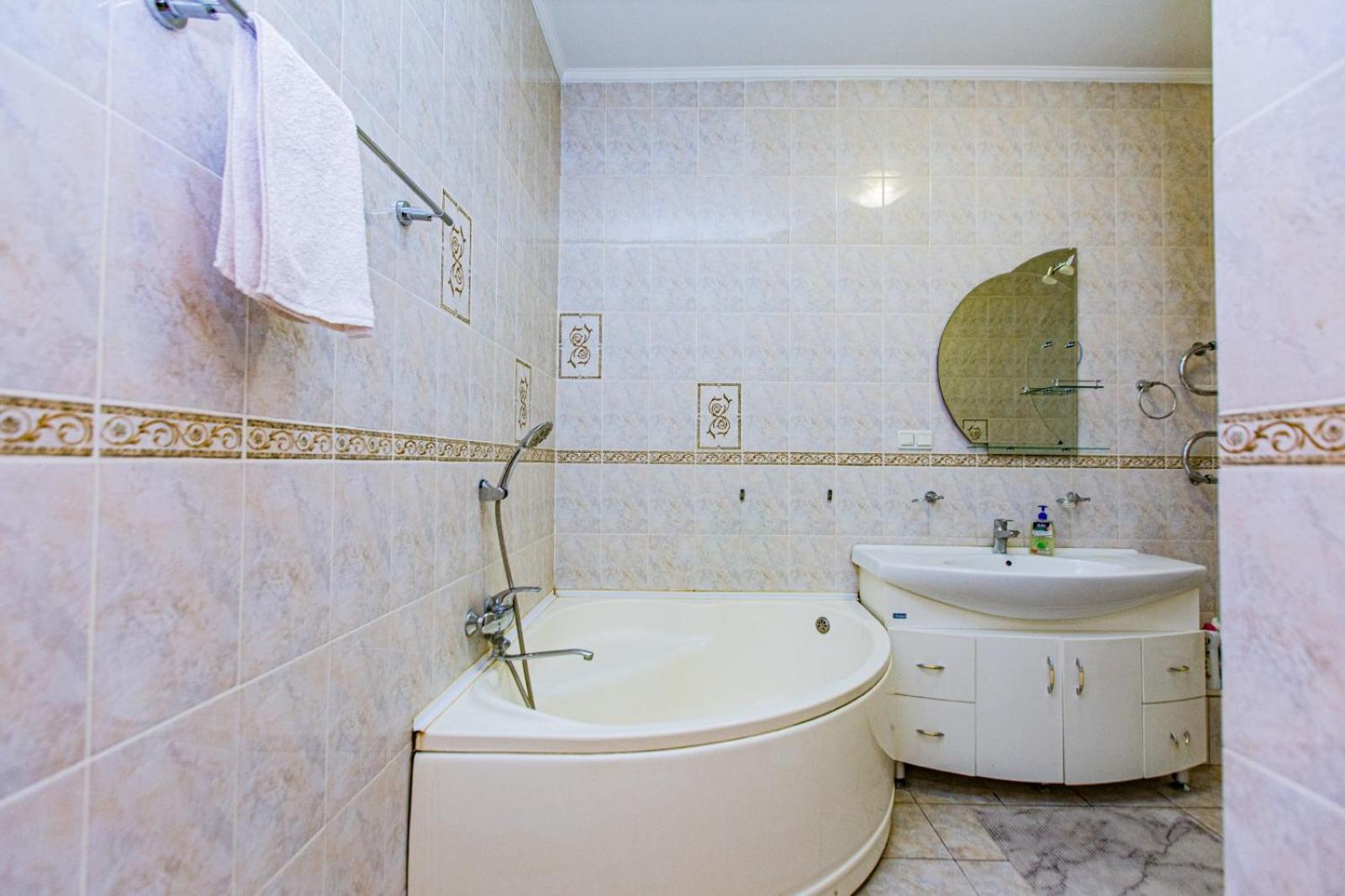 столичка #2 Apartment *