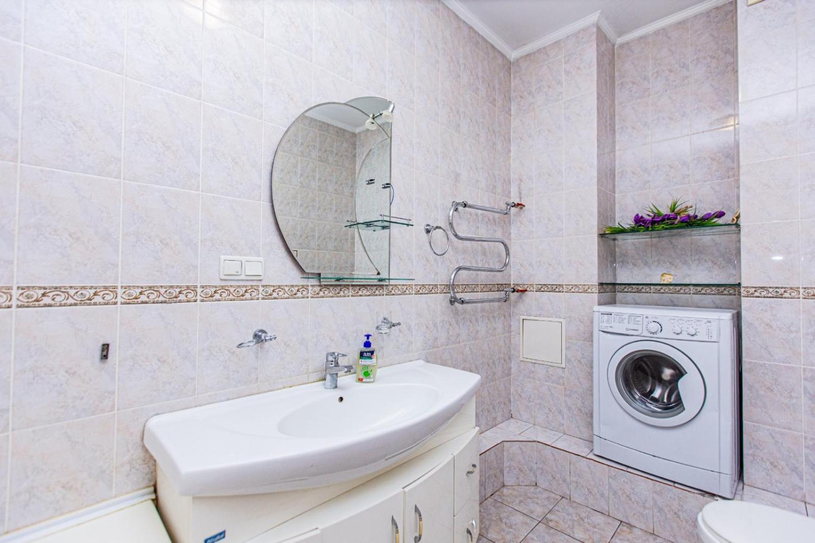 столичка #2 Apartment Almaty